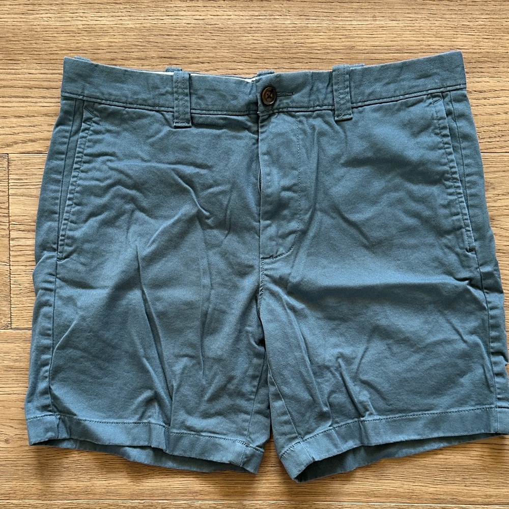J. Crew Factory Men's Green Flat Front Shorts